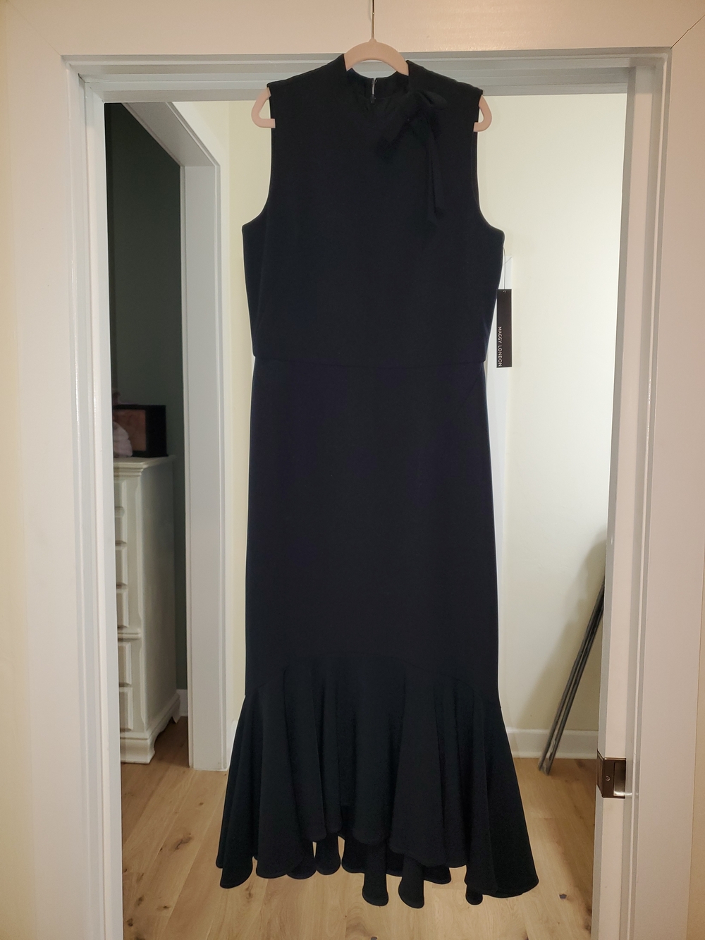 Maggy London Black Sleeveless High-Low Ruffle Hem Dress